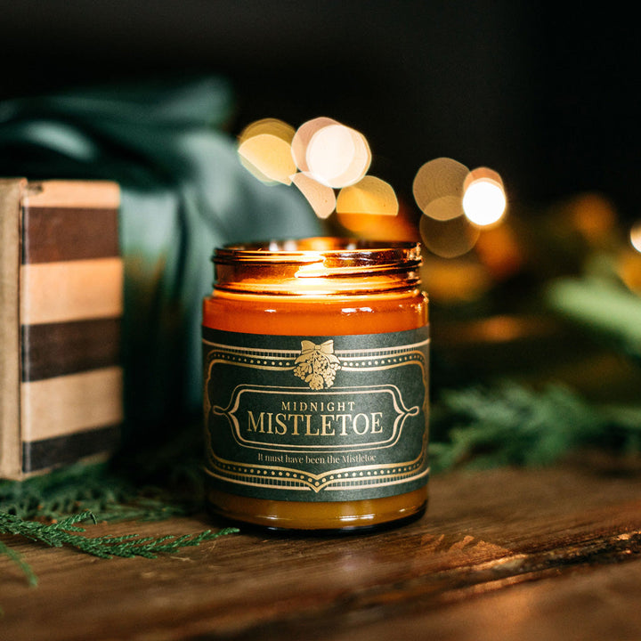 Jackson Vaughn Midnight Mistletoe 9 oz candle